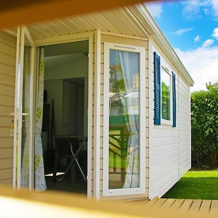Camping Las Gaviotas Naveces Eksteriør bilde
