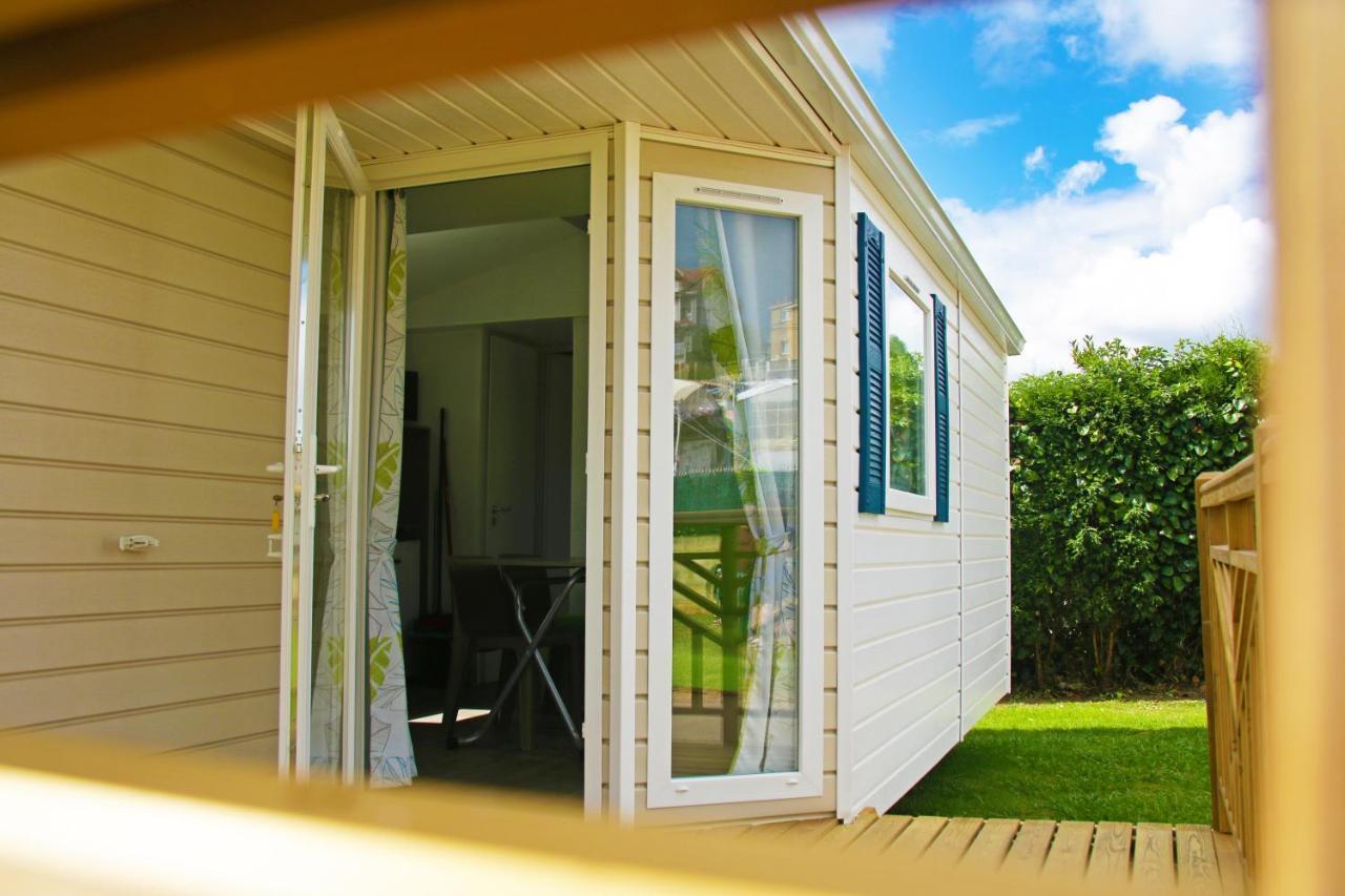 Camping Las Gaviotas Naveces Eksteriør bilde