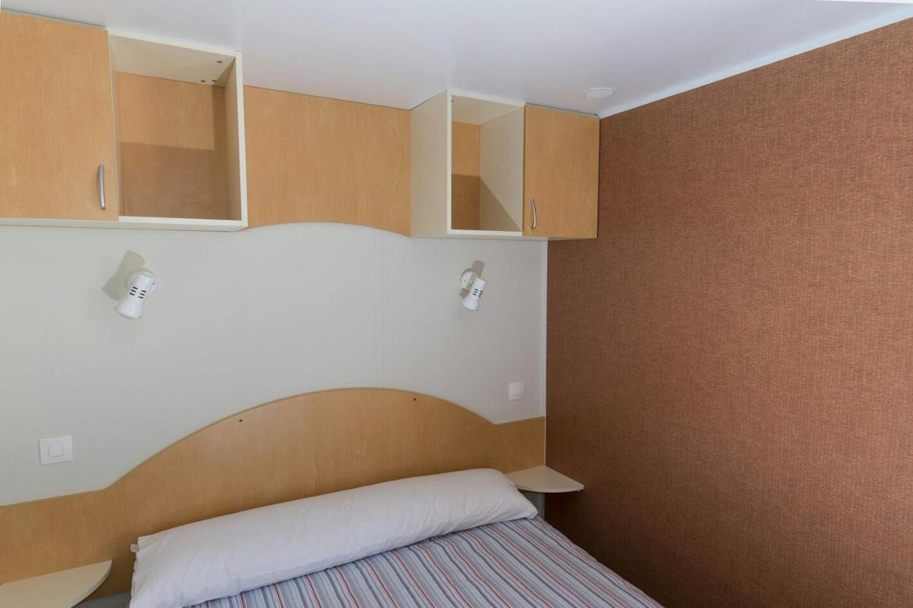 Camping Las Gaviotas Naveces Eksteriør bilde