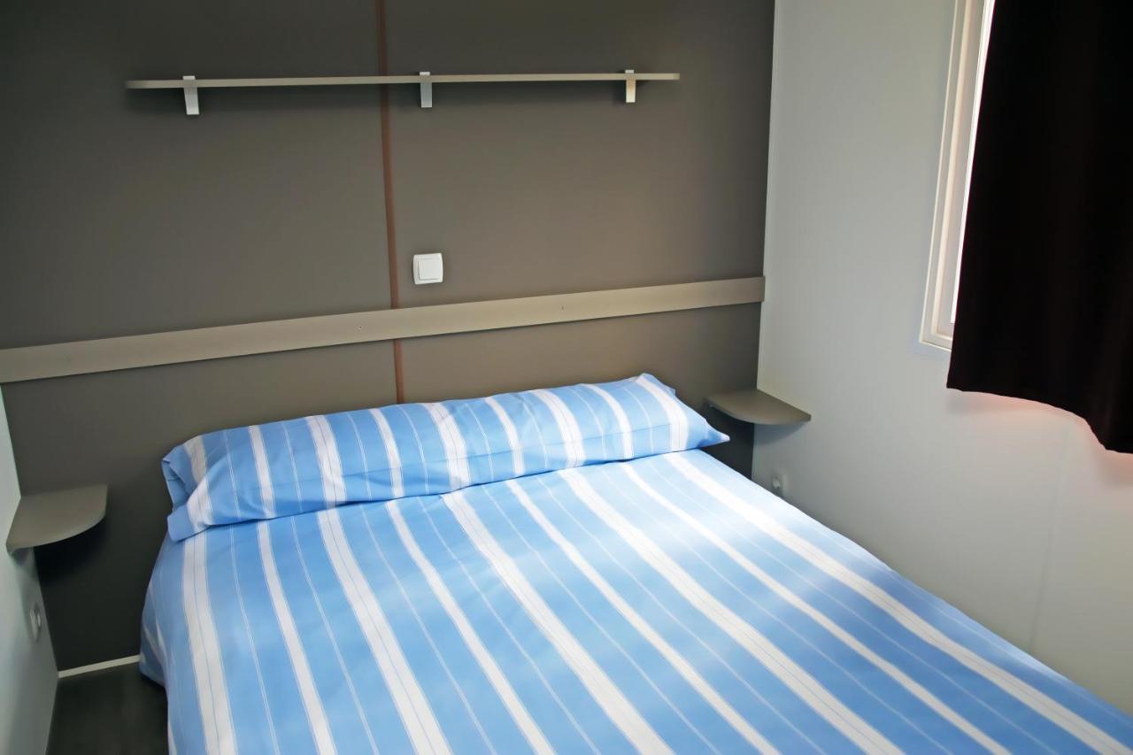 Camping Las Gaviotas Naveces Eksteriør bilde